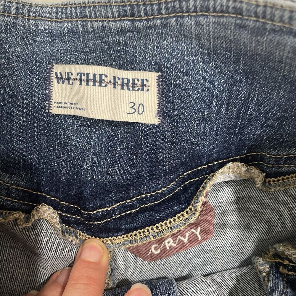 We The Free People Curvy Wild Honey Flare Jeans Light Wash Size 30 NWT - Picture 10 of 11